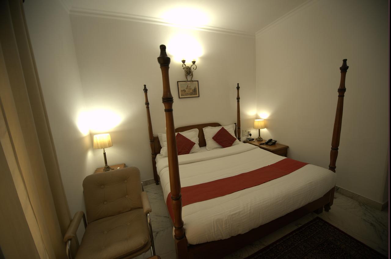 Hotel Palm Greens Нью-Делі Екстер'єр фото